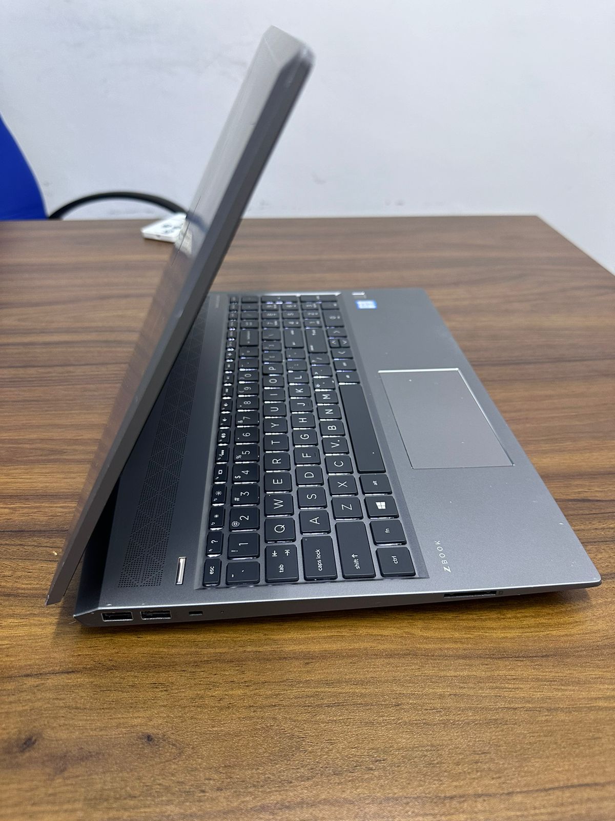 HP ZBOOK 15v I7-8GEN WITH 15.6 TOUCHSCREEN DISPLAY UPTO 1GB SSD WINDOW 11PRO UPTO 32GB RAM