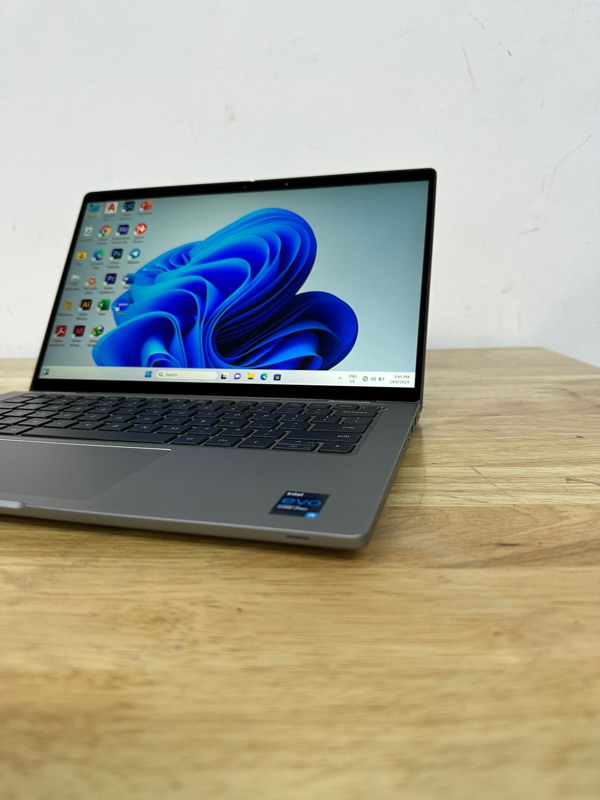 DELL LATITUDE 7420 (2 - IN 1) CORE i5 - 1145G7 14 INCH FHD TOUCHSCREEN 16GB RAM 512GB SSD WITH ORIGNAL WINDOW 11PRO - My Store