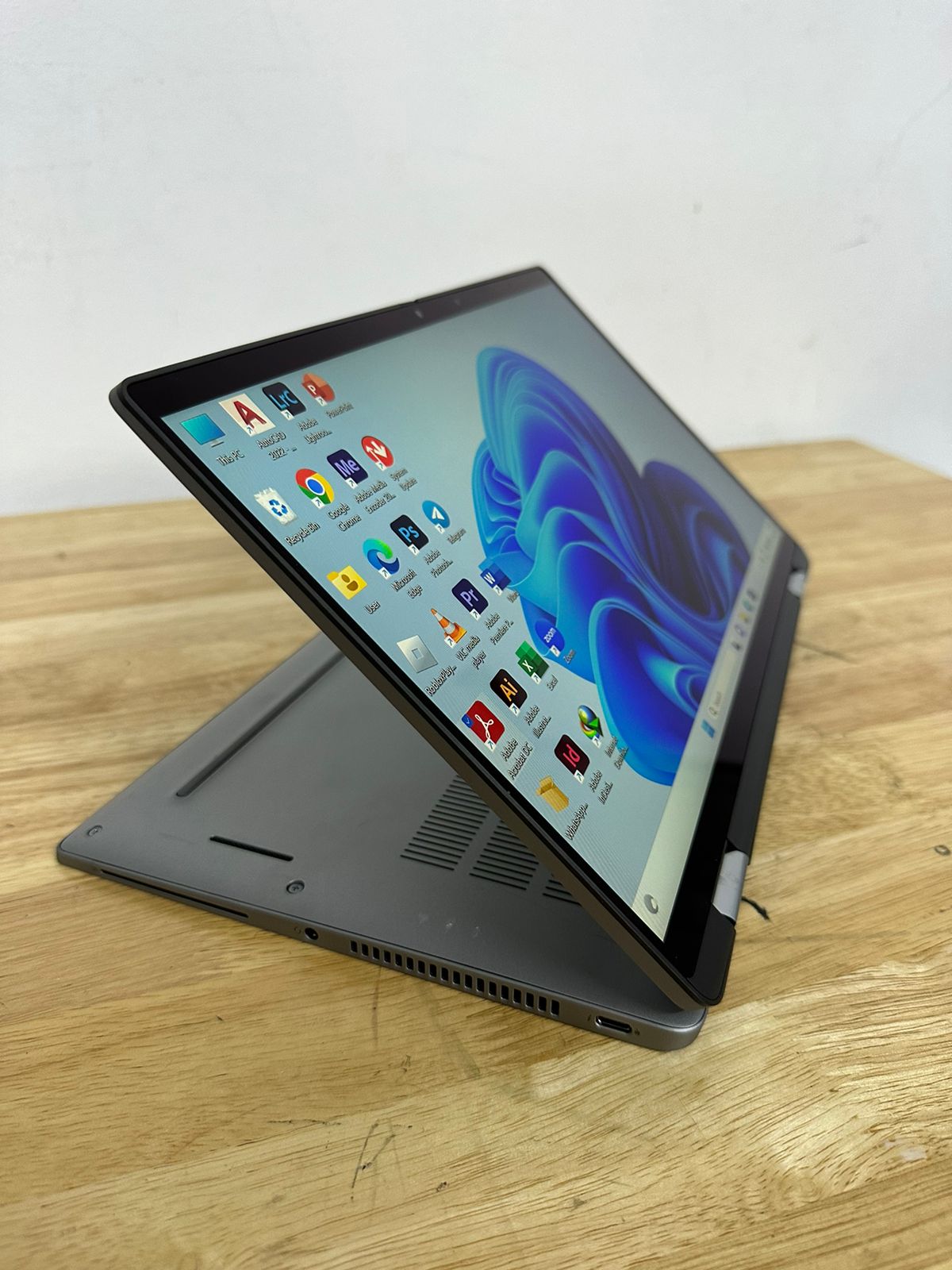 DELL LATITUDE 7420 (2 - IN 1) CORE i5 - 1145G7 14 INCH FHD TOUCHSCREEN 16GB RAM 512GB SSD WITH ORIGNAL WINDOW 11PRO - My Store