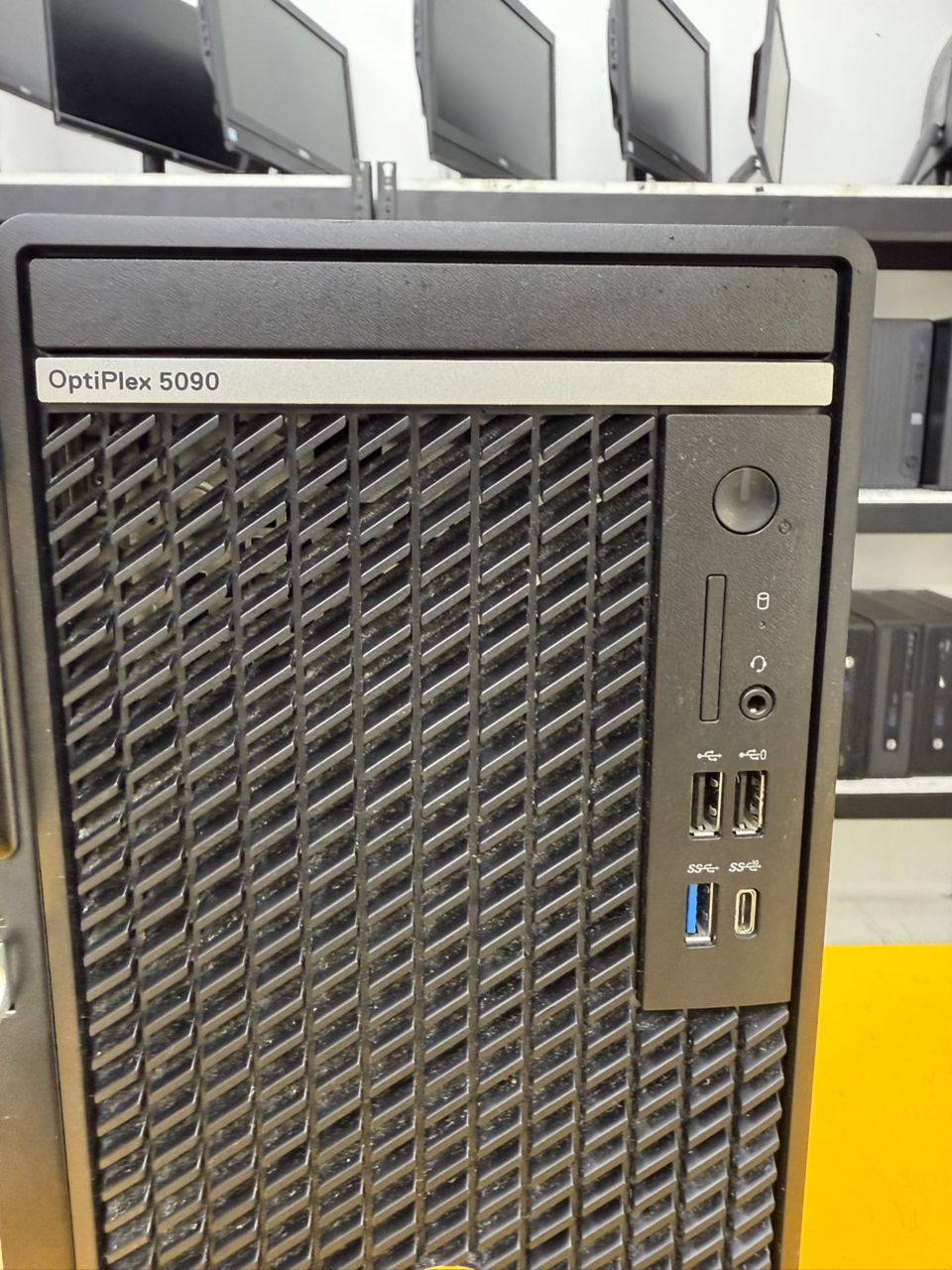 Dell OPTIPLEX 5090 MT PC Core i5 (11th GEN) 22"inch Monitor UPTO 32GB RAM Built in WiFi Windows 11