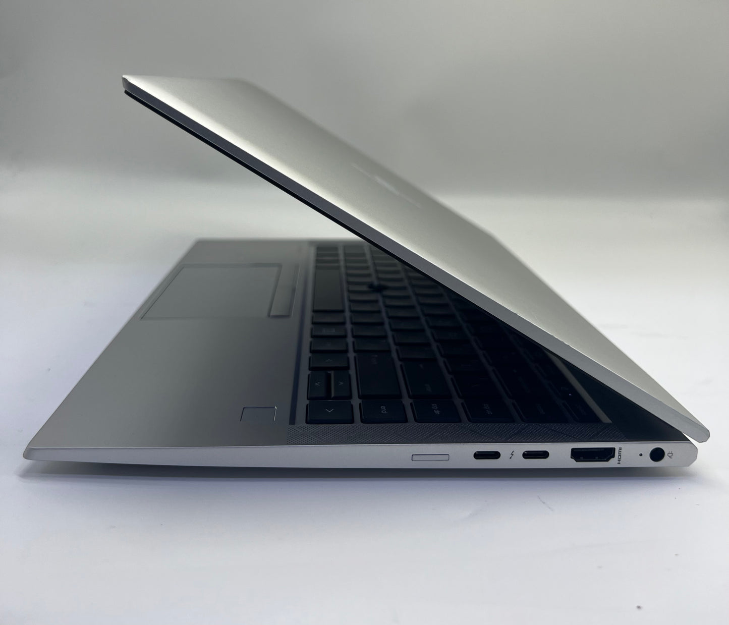 HP Elitebook 840 G8 (1 YEAR WARRANTY T&C) Core i7-11th GEN 14"FHD DISPLAY 32GB RAM WIN 11