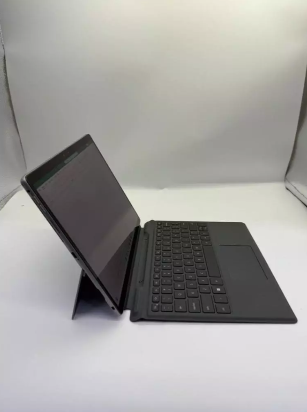 DELL LATITUDE 7320 2-in-1 LAPTOP (1 YEAR WARRANTY T&C) 13" FHD Touchscreen Core™️ i5-11th Gen Win 11