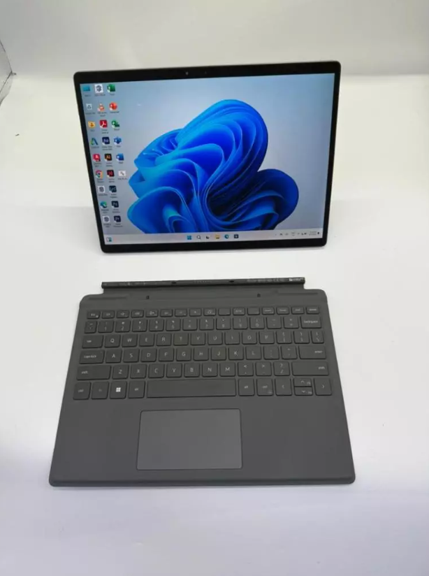 DELL LATITUDE 7320 2-in-1 LAPTOP (1 YEAR WARRANTY T&C) 13" FHD Touchscreen Core™️ i5-11th Gen Win 11
