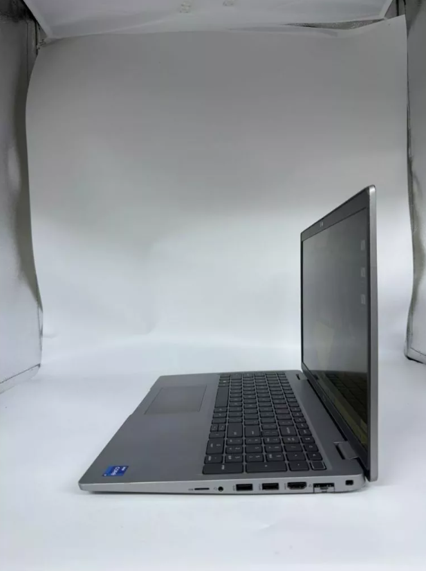 Dell Precision 3560 Gaming (1 YEAR WARRANTY T&C) 15.6" TOUCHSCREEN Core i7-1165G7 Windows 11
