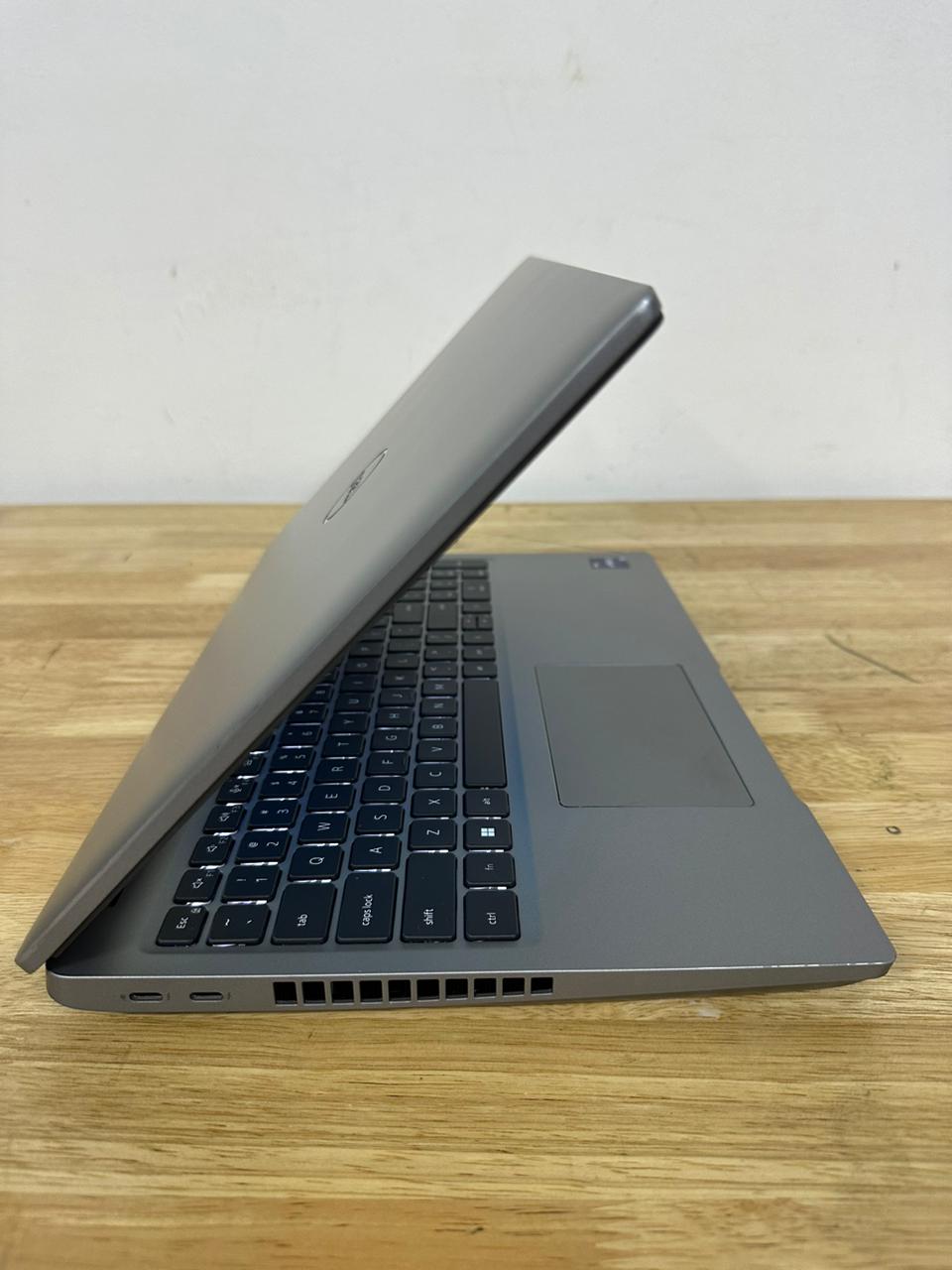 DELL PRECISION 3571